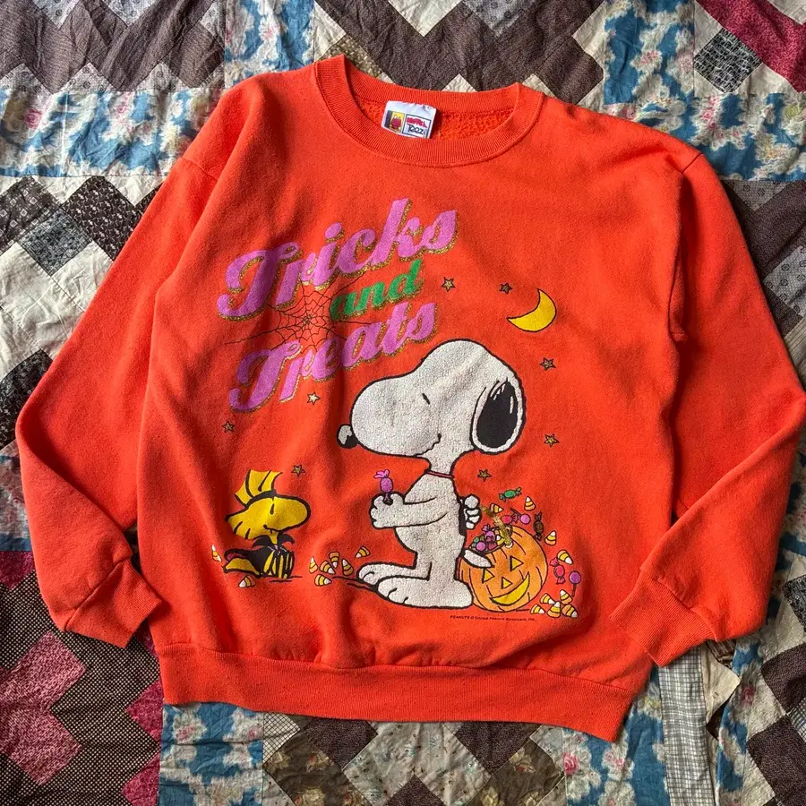 90s Peanuts Snoopy Halloween Sweatshirt Made in USA