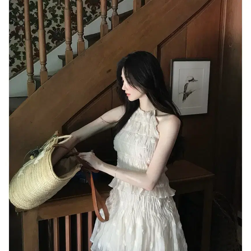 라벨르블랑 로즈핀턱 플리츠 홀터탑 세트(택 있는 새상품)