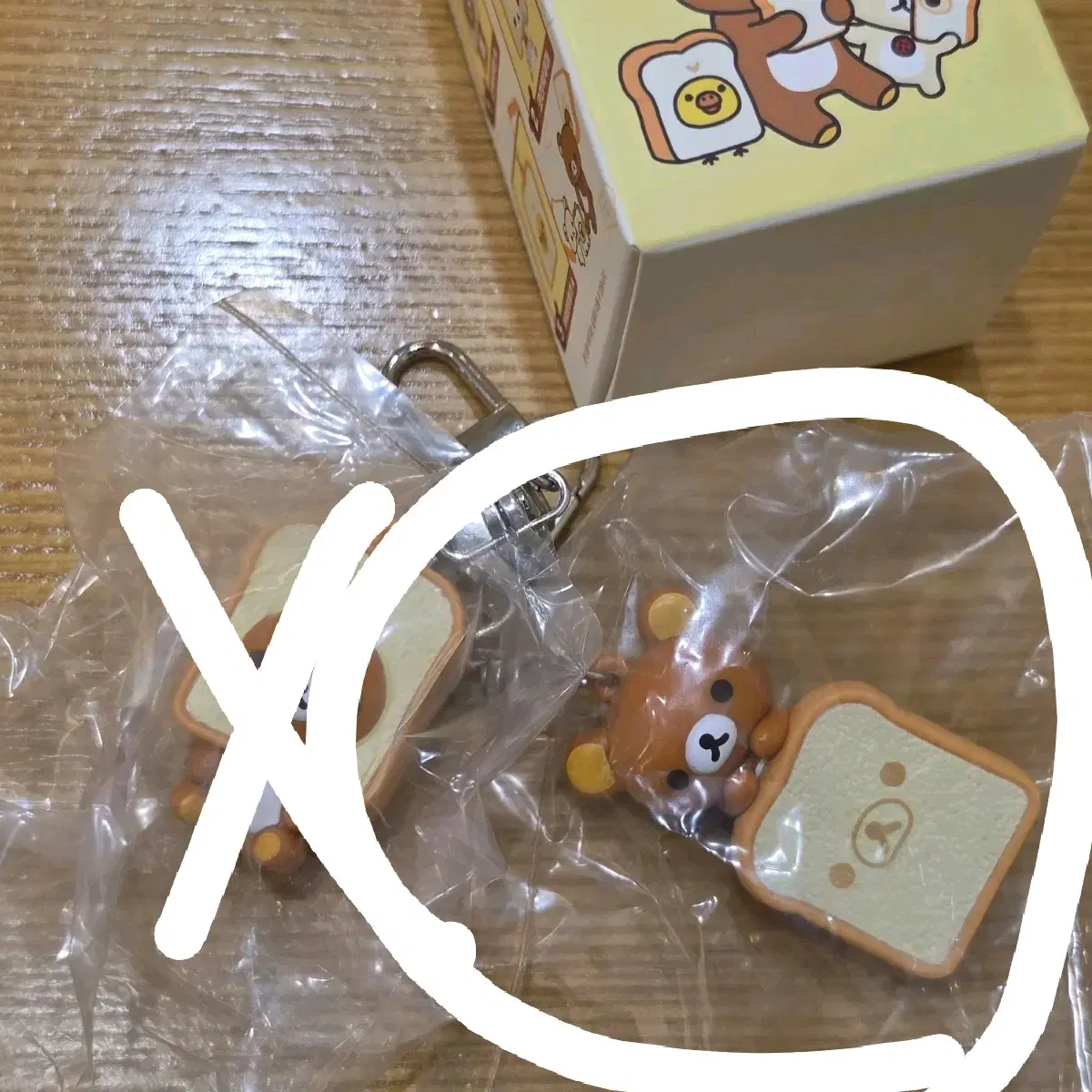 CGV 리락쿠마 식빵 키링 (1개남음)리락이버전