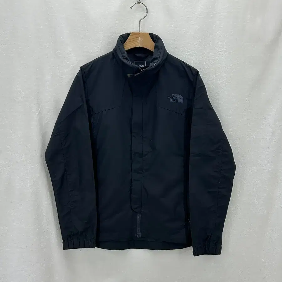 [THE NORTH FACE] 노스페이스 로고 하이넥 바람막이