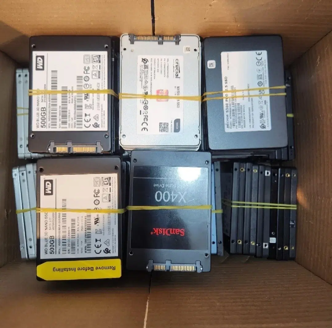 각종 여러 브랜드 2.5인치 SSD 500G 이상 여러개 팝니다