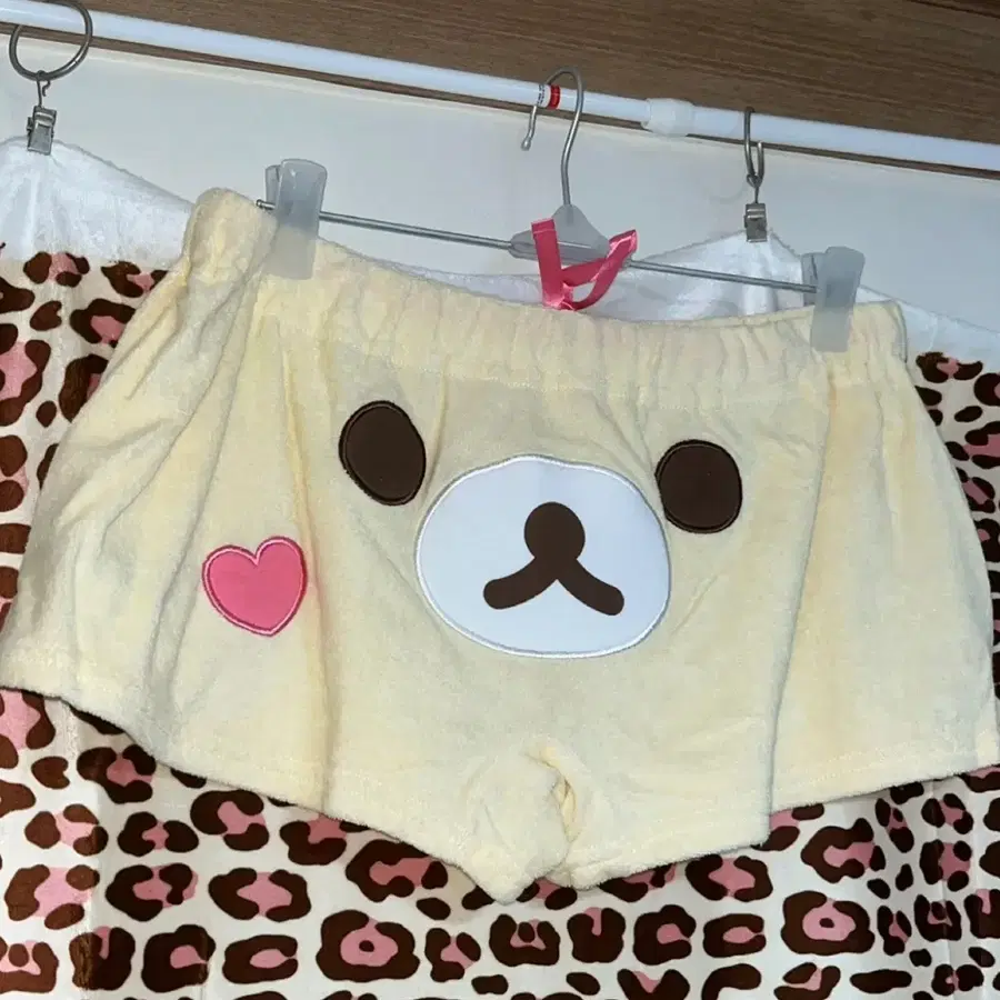 코리락쿠마 빈티지 룸웨어 반바지 팬츠