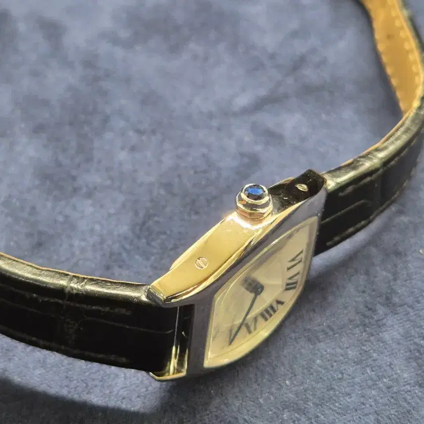 까르띠에 토르튀 (Cartier Tortue) 18K 화이트 골드금통 24mm (수동) 사진 4