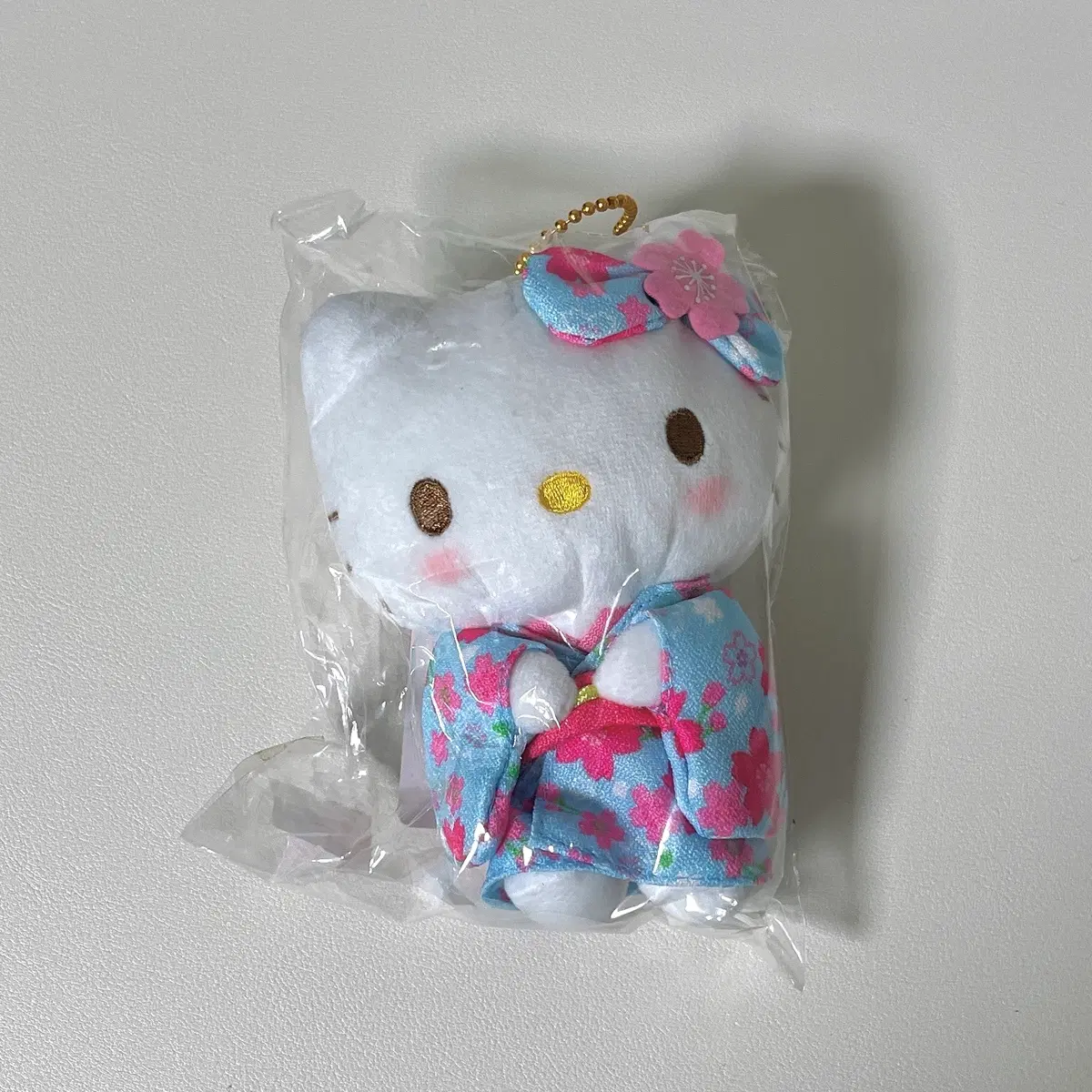 벚꽃 기모노 헬로키티 인형키링