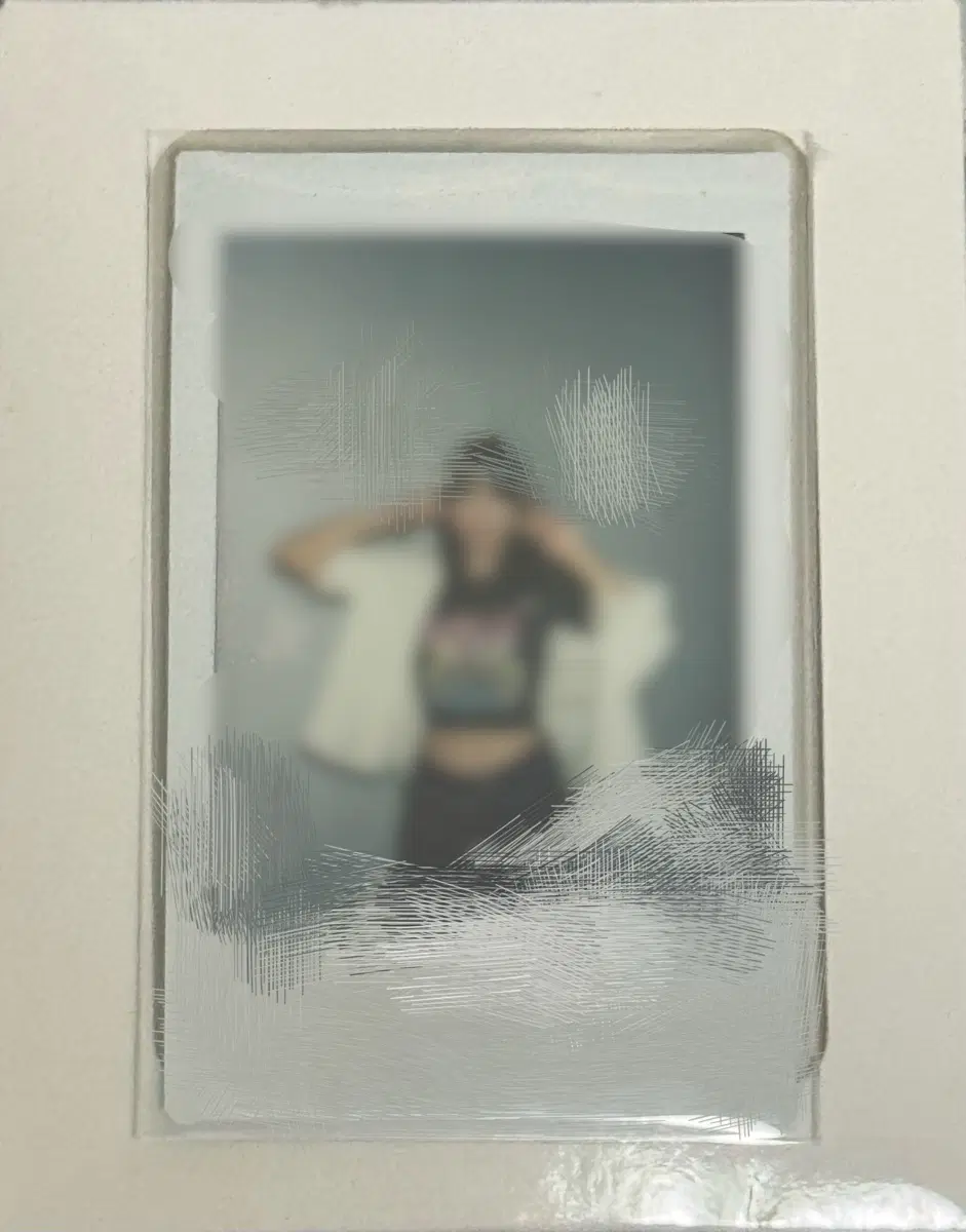 QWER 시연 눈물참기 싸폴 싸인 폴라로이드