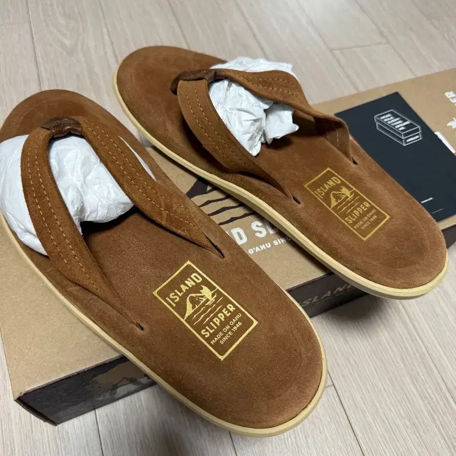 아일랜드 슬리퍼 스웨이드 피넛