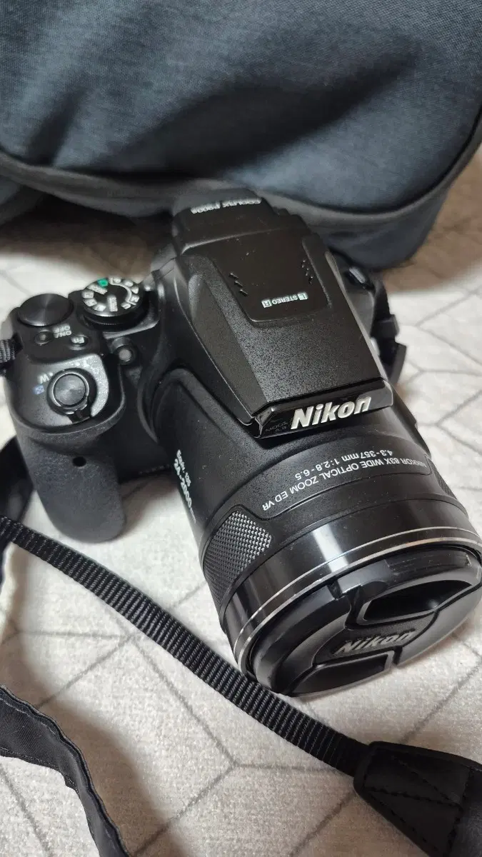 니콘 쿨픽스 P500 카메라
