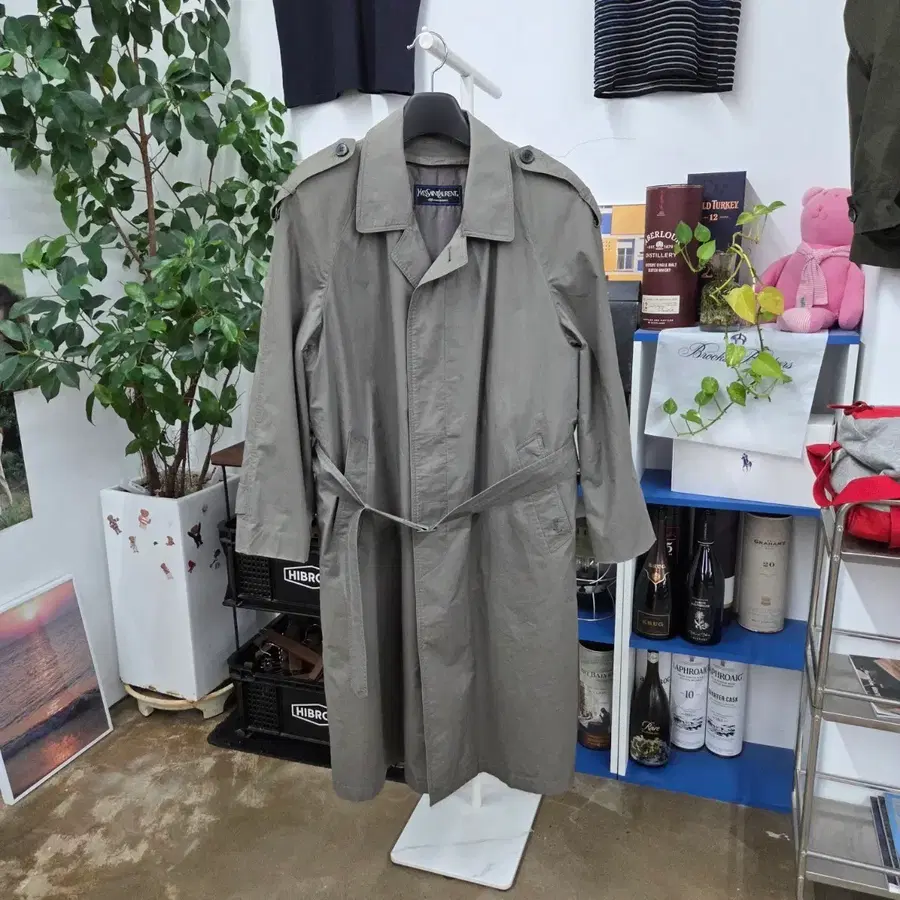 입생로랑 빈티지 덕다운 트렌치코트 47