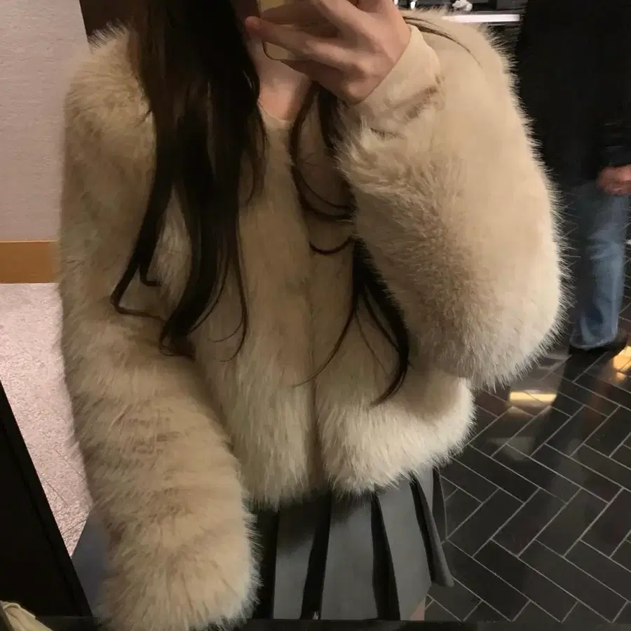 티쉬 퍼 자켓