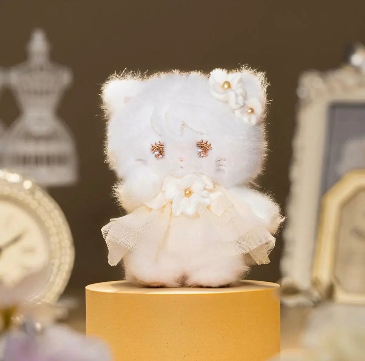 일본 흰색 고양이 인형 웨딩드레스