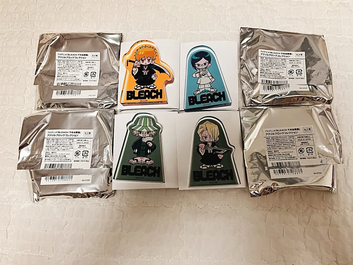 블리치 메디코스 쿠로사키 이치고+우라하라+우류+키라 이즈루 아크릴 블록