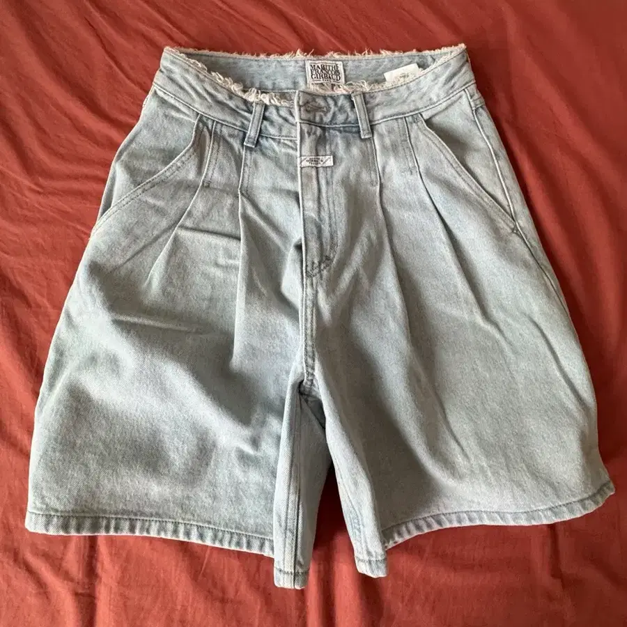 마르떼프랑소와저버 데님 팬츠