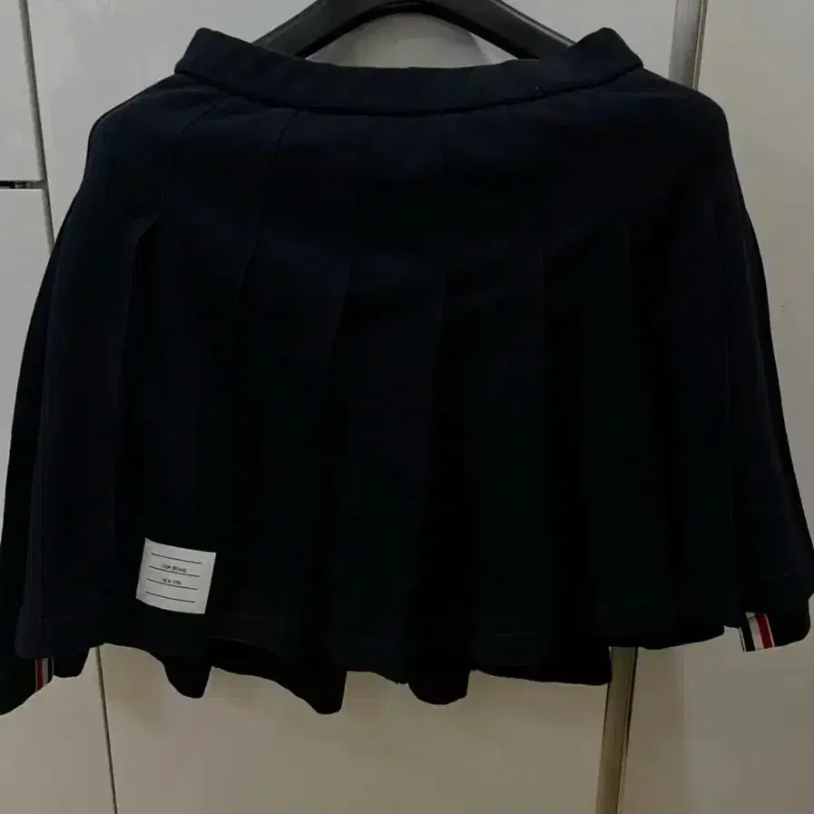 톰브라운 플리츠 치마 55~77