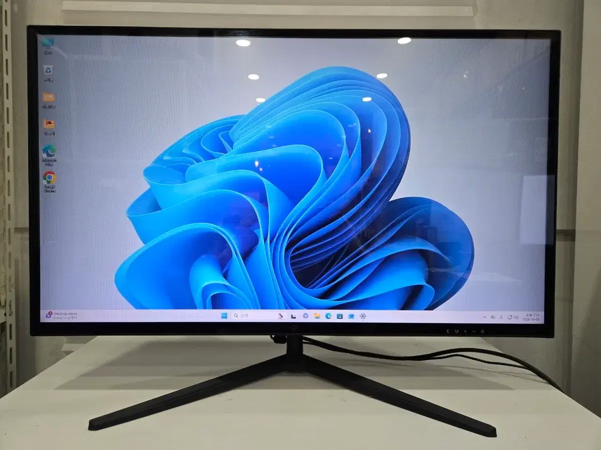 래안텍 32인치 200Hz 모니터 판매!