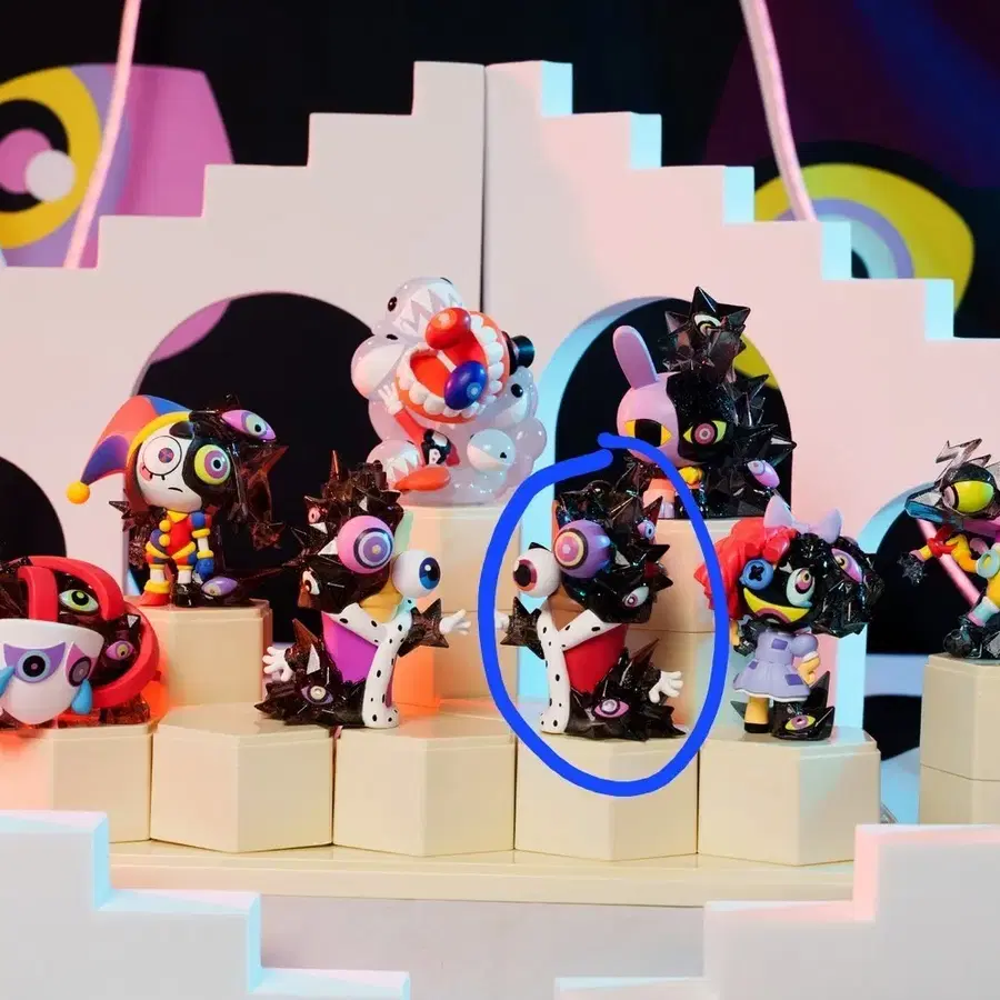 어메이징 디지털 서커스 디써 애니미니즈 추상화 피규어 (퀸니)