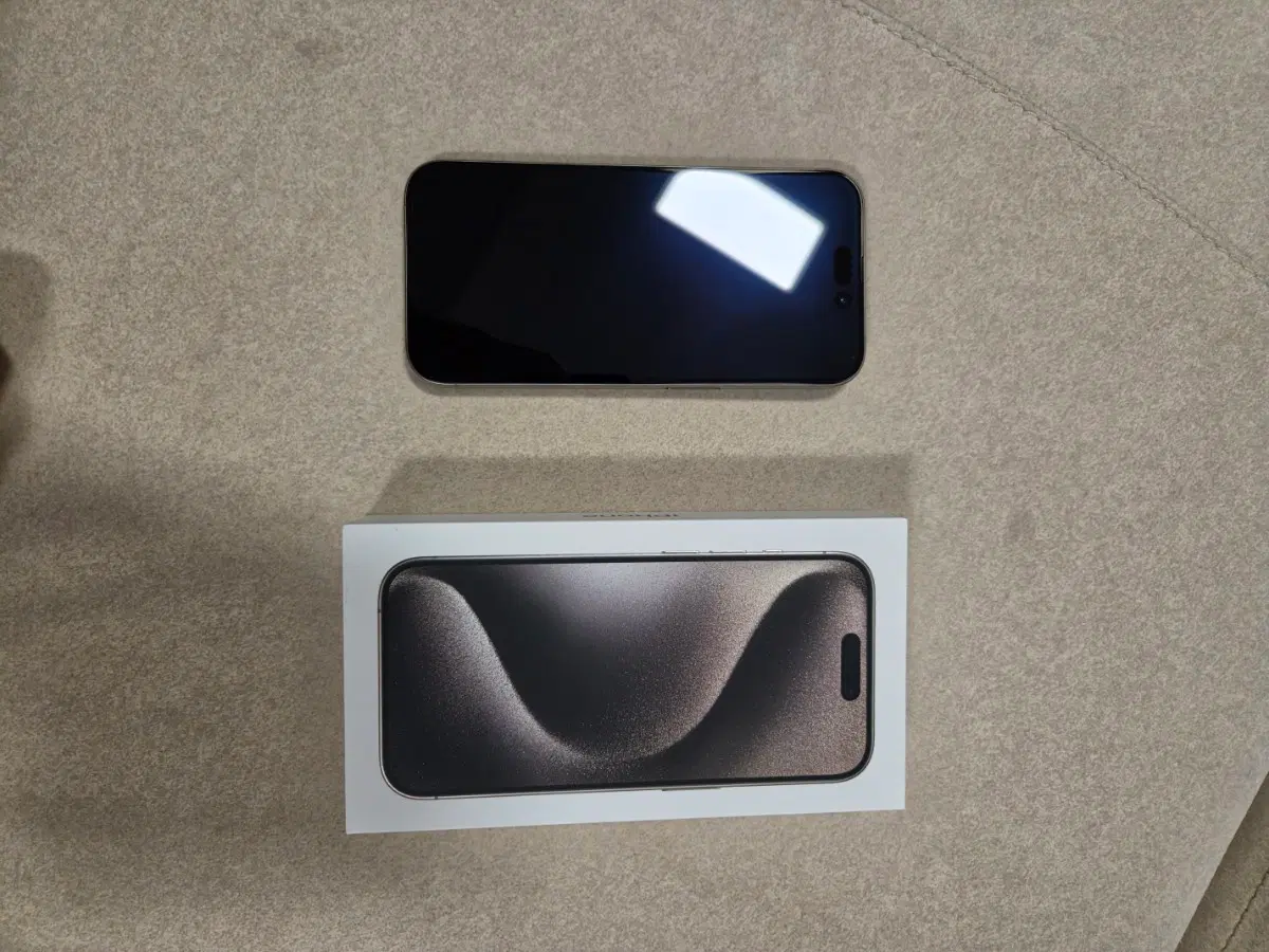 애플 아이폰 15 프로 256GB 내추럴 티타늄