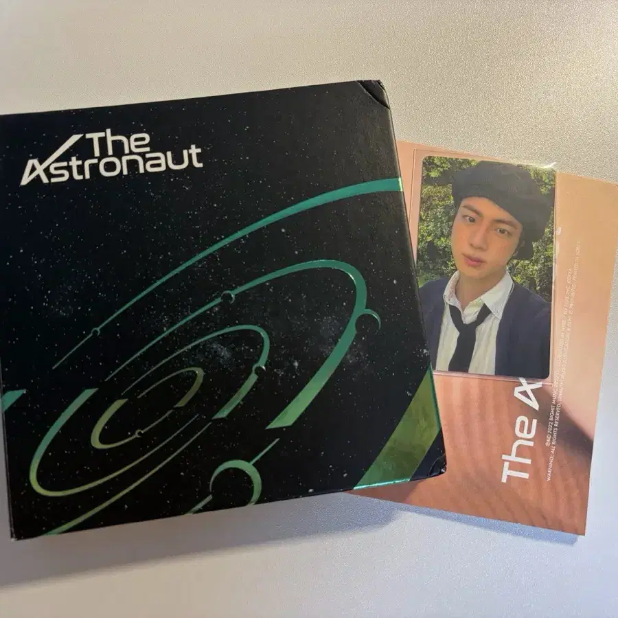 방탄소년단 진 The Astronaut 앨범 포토카드 포함