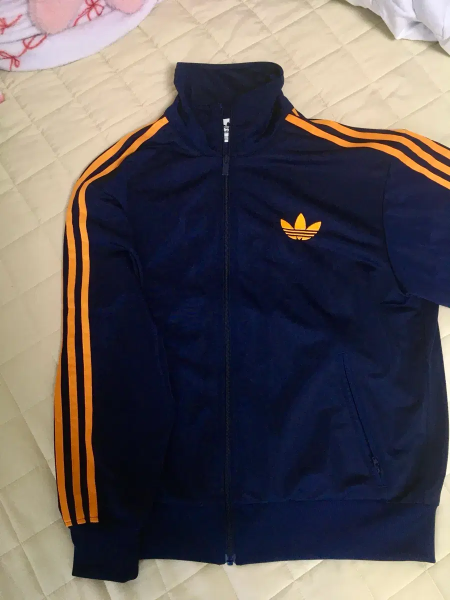 Adidas Classic Firebird loose track top L