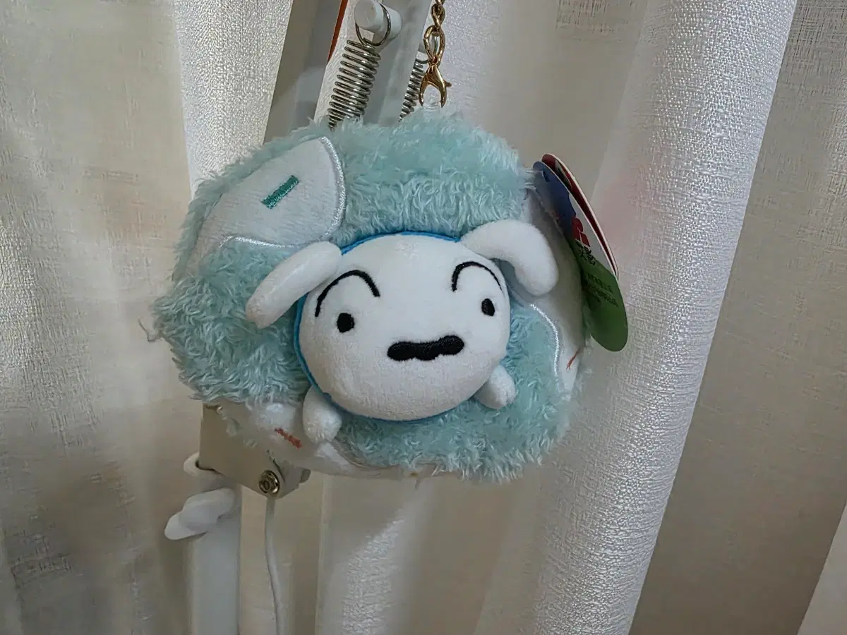 흰둥이 도넛 키링 인형