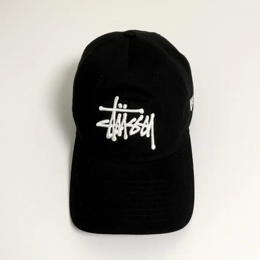 스투시 베이직 뉴에라 9TWENTY 볼캡