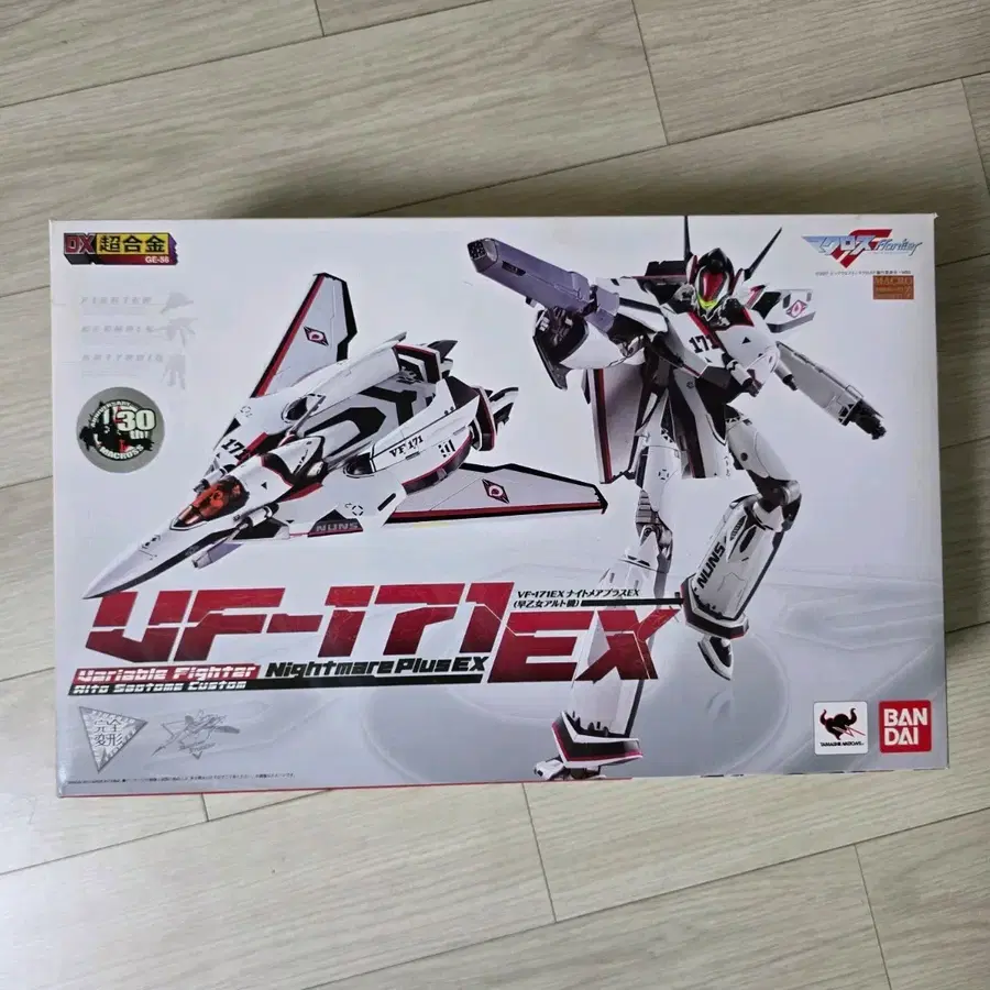 마크로스프론티어 반다이 dx초합금 VF-171EX 나이트메어플러스 알토기 +아머드파츠