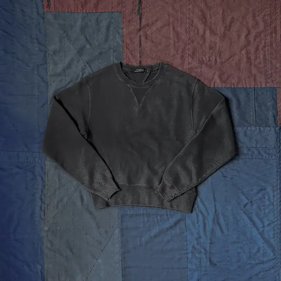 [구매] 버드노트 스웻 44 (STANDARD DOUBLE-V sweatshirts)