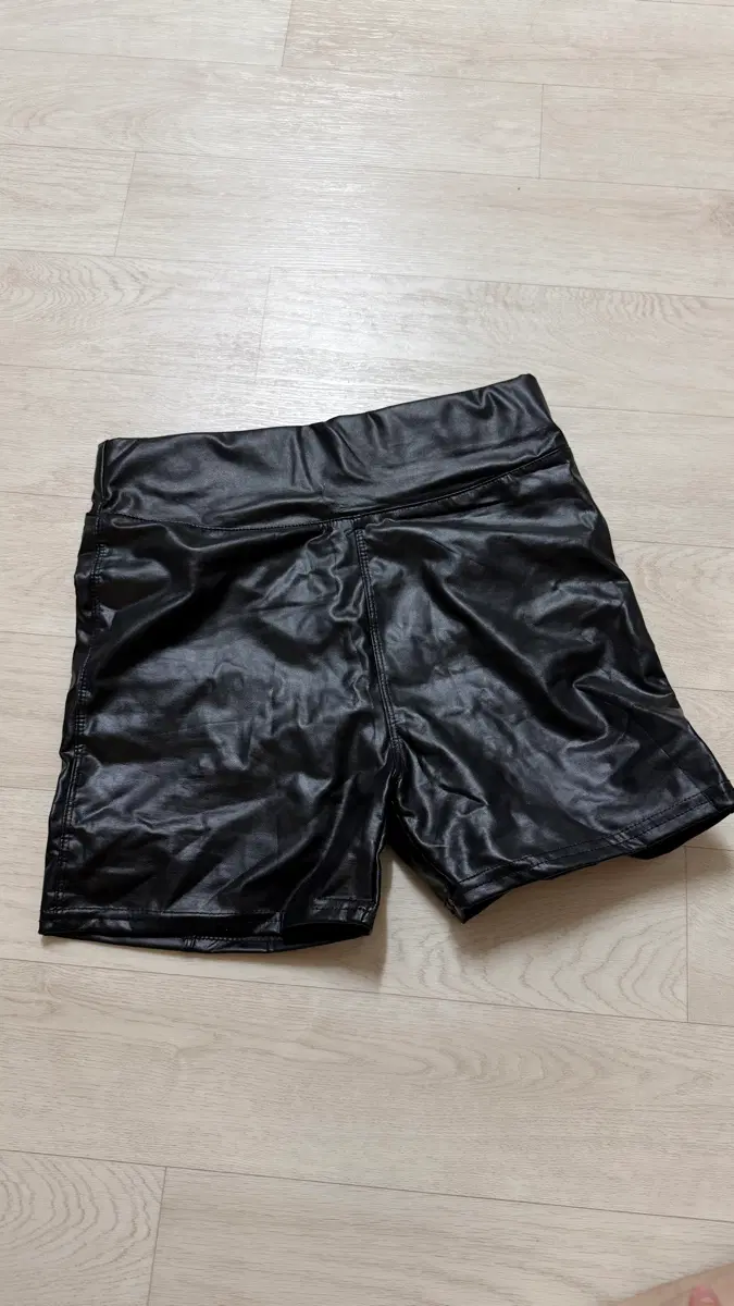 루크 폴웨어 레자스틱 가죽바지