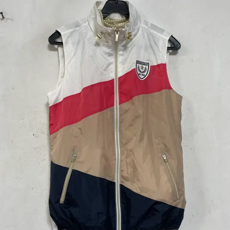 N7076 Munsingwear 먼싱웨어 바람막이 조끼.골프 집업