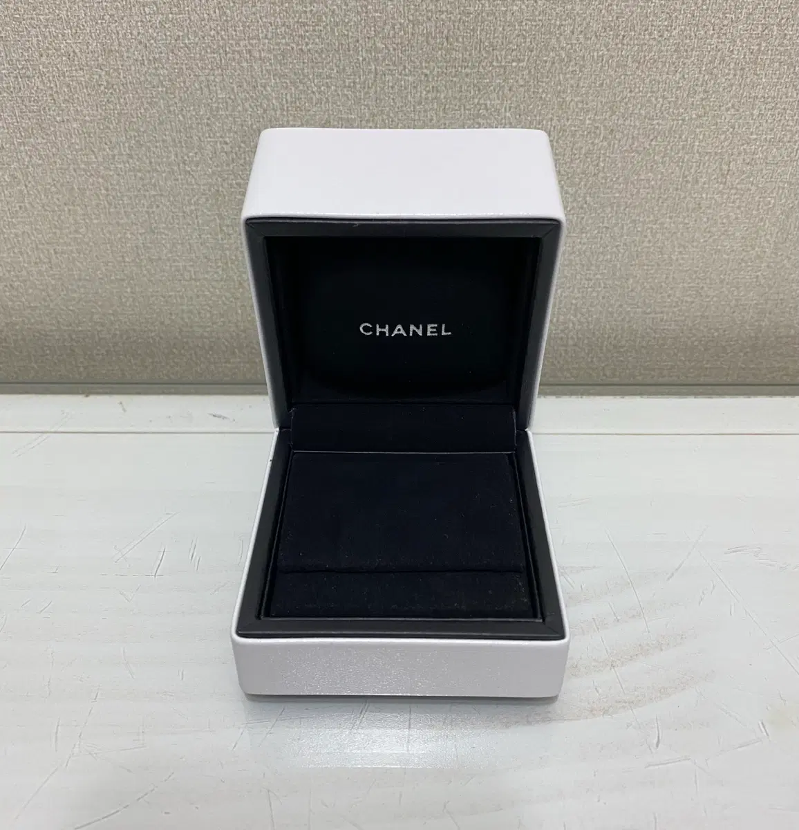 샤넬 귀걸이 케이스