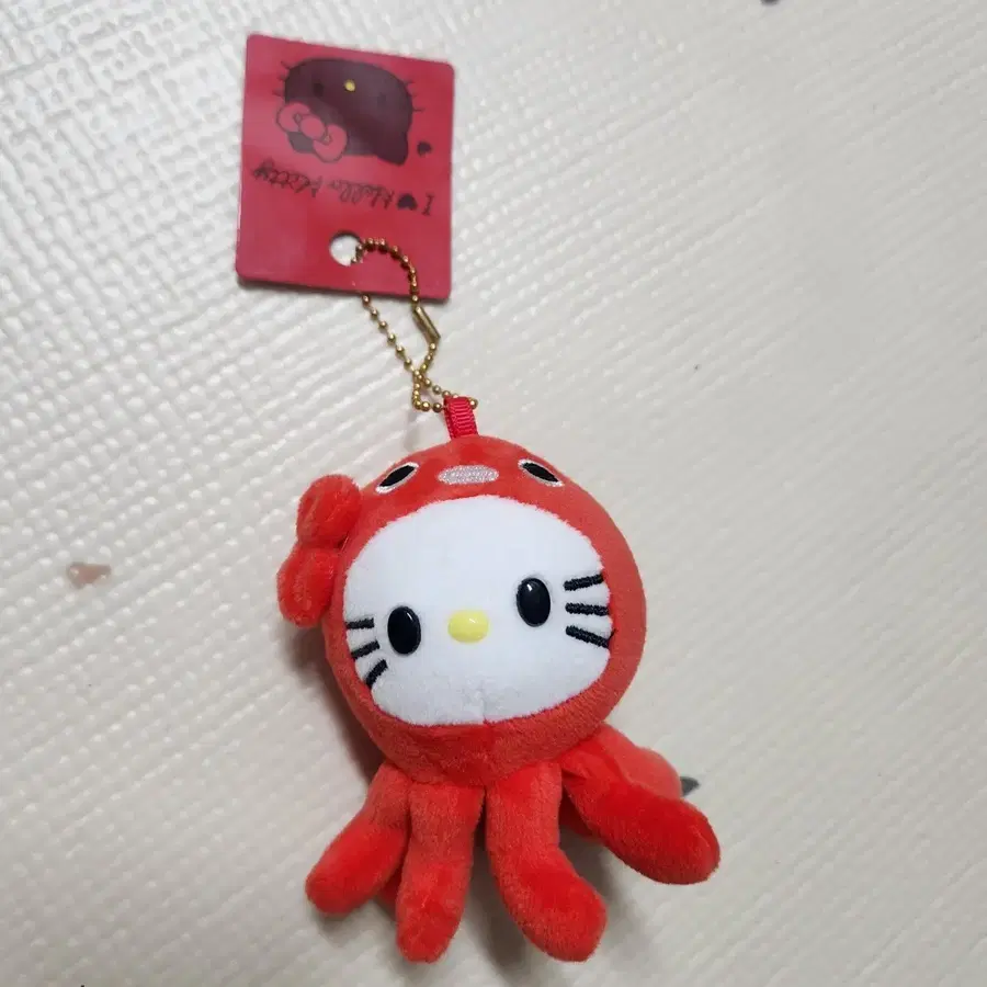 헬로키티 문어 인형 키링 새상품