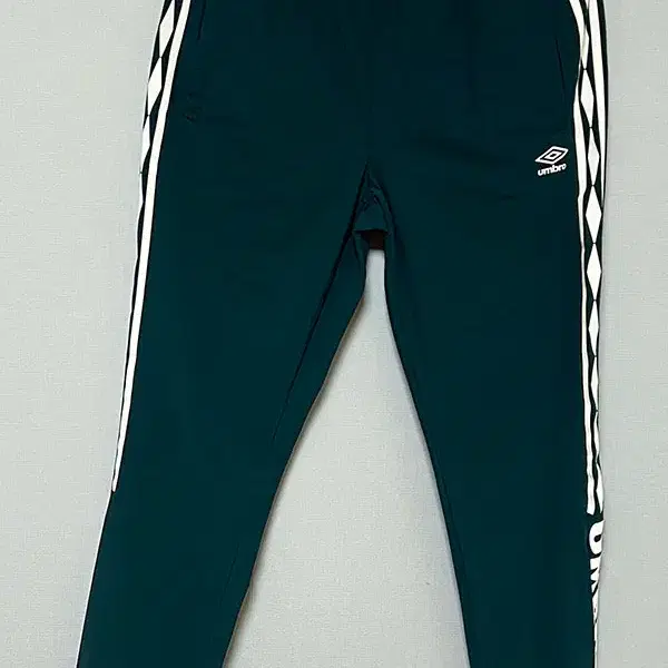 Umbro 엄브로 여자 레트로 테이프 트랙팬츠 여름용 딥그린 S 55 26