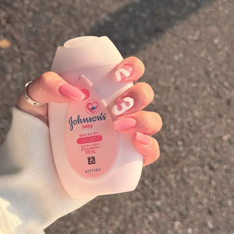 딸기우유 <3 하트 수제네일팁