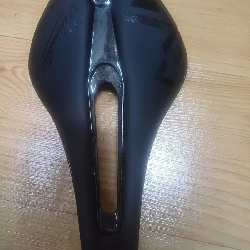 ryet 자전거 풀카본 안장