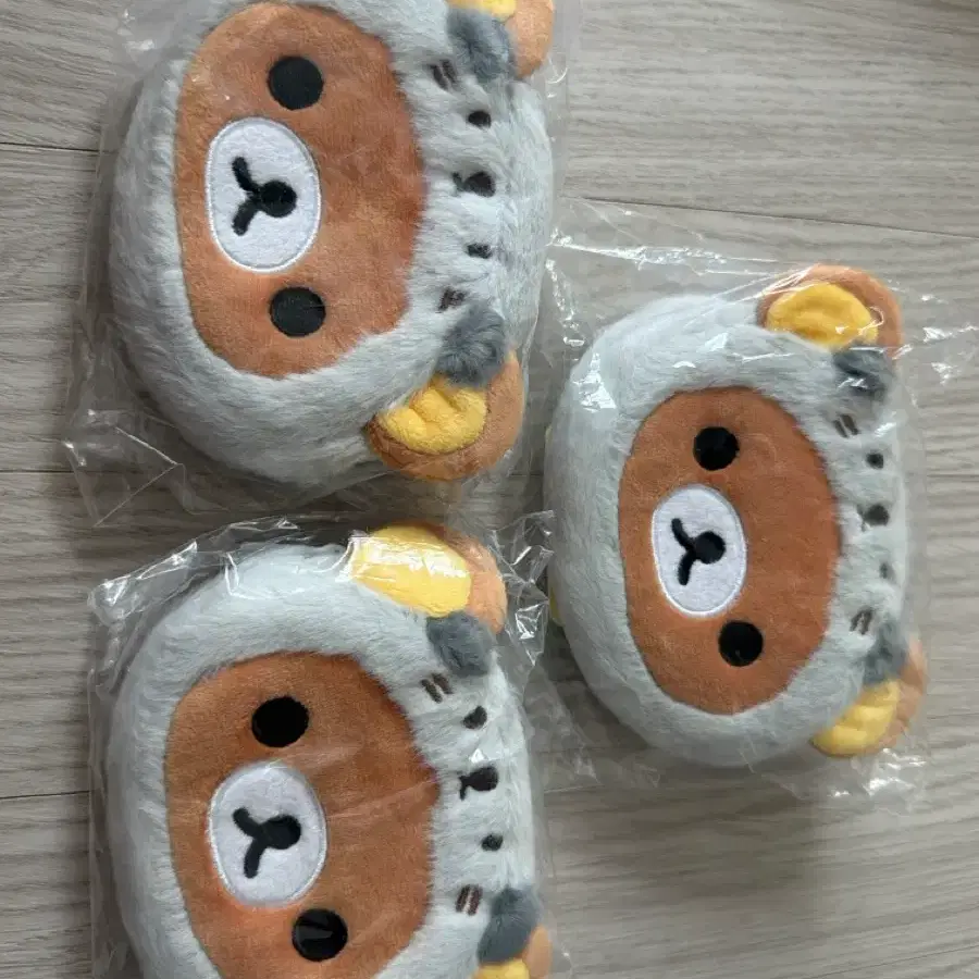리락쿠마 다라랏코 파우치 키링