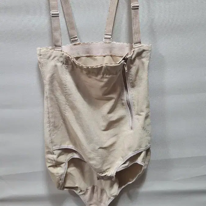 보정속옷 바디수트 베이지색