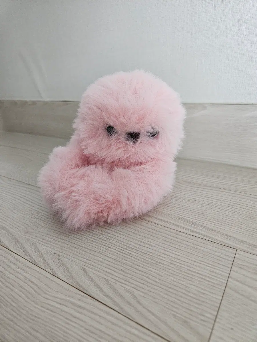 움직이는 반려 인형