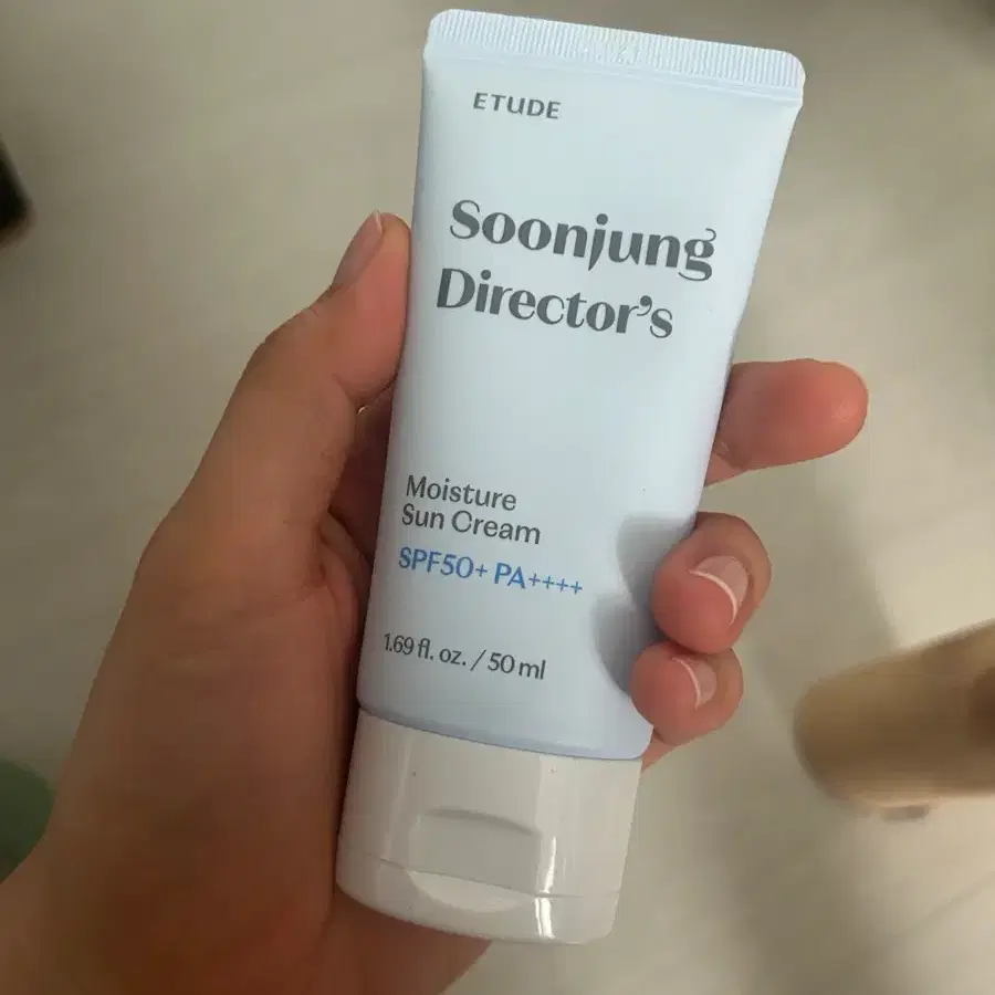 미개봉) 에뛰드 순정 디렉터스 모이스처 선크림 50ml SPF50+ PA++++