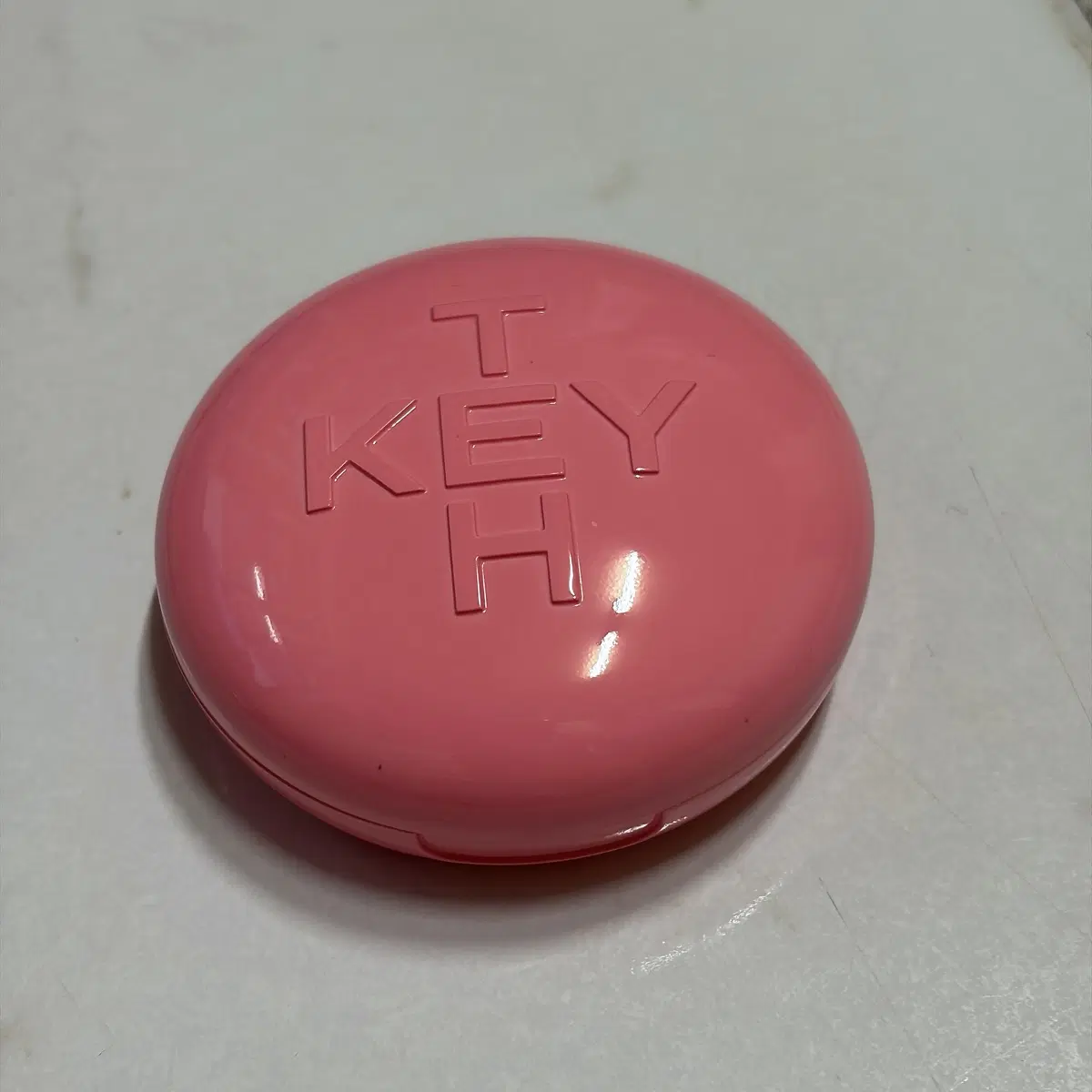 컬러드 키스 핑크 마그넷 쿠션 02 미니