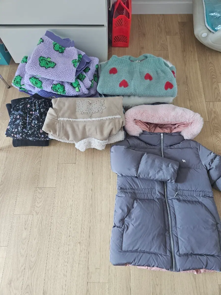 130일괄:마크제이콥스,라미떼두두,게스, 블루독, 닥스,베베베베,수수앤크라등