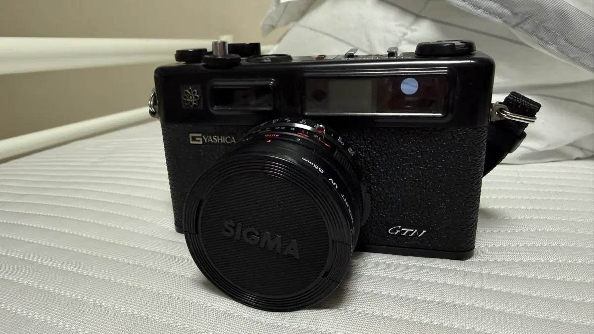 yashica electro 35