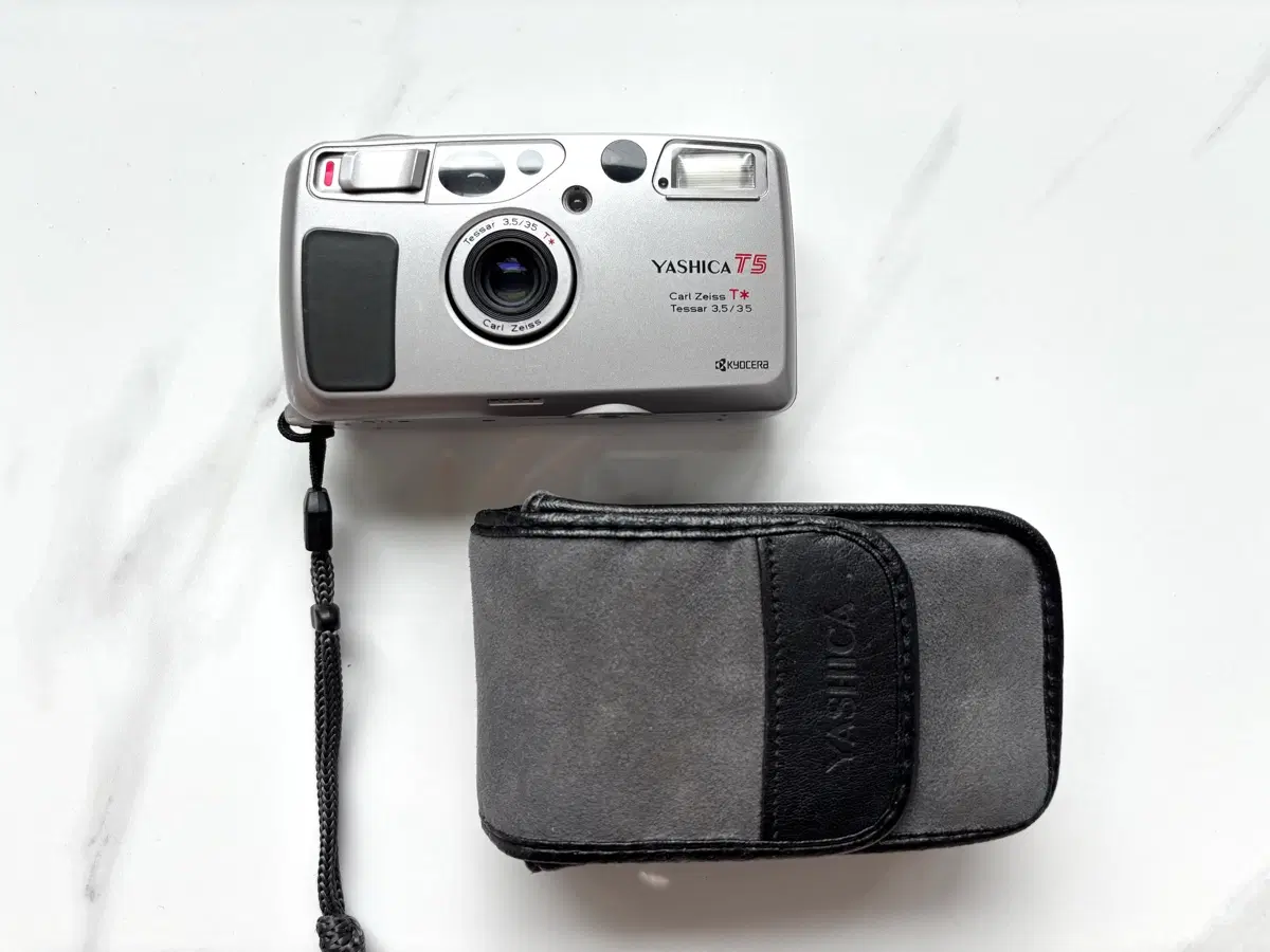 교세라 야시카 t5 yashica 필름 카메라 판매합니다