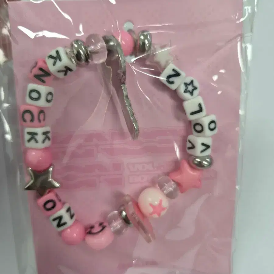 보넥도 일본콘 오사카 팔찌 + 특전 6장 미개봉 / CITY BRACELET