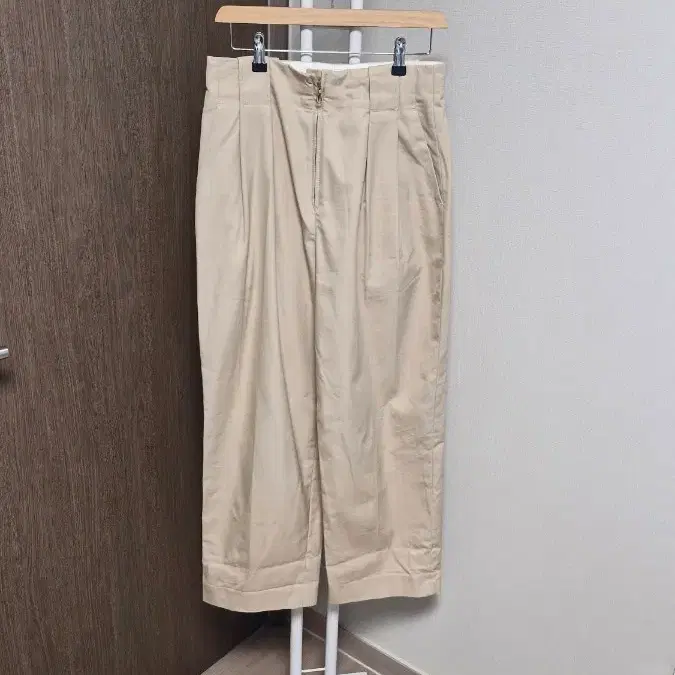 산드로(36) 면소재와이드롱팬츠 베이지
