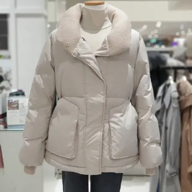 온앤온 하이넥 스트링 구스 패딩 85