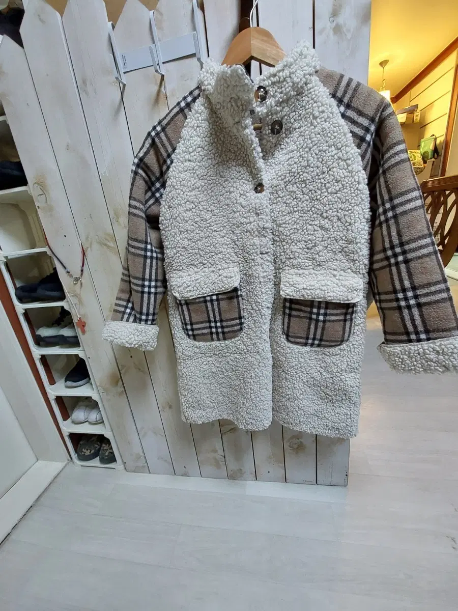 여아150겨울자켓