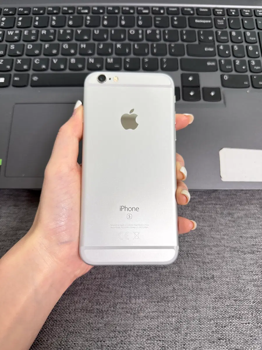 ㄷ40 s급 아이폰6s 32기가 무음