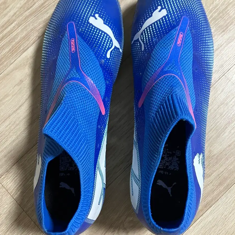 (사이즈275) 푸마 퓨처 fg (상태S)
