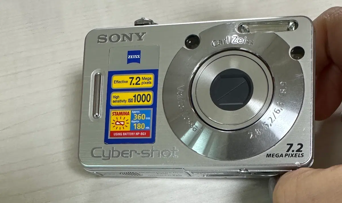 소니 DSC-W70 디카