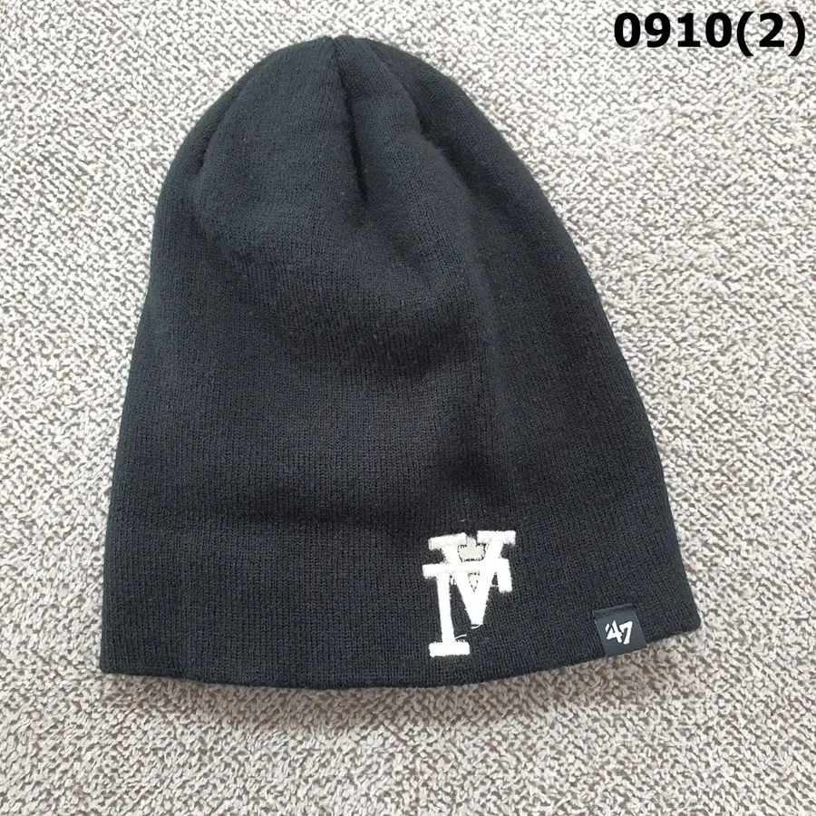 47 브랜드 비니 블랙