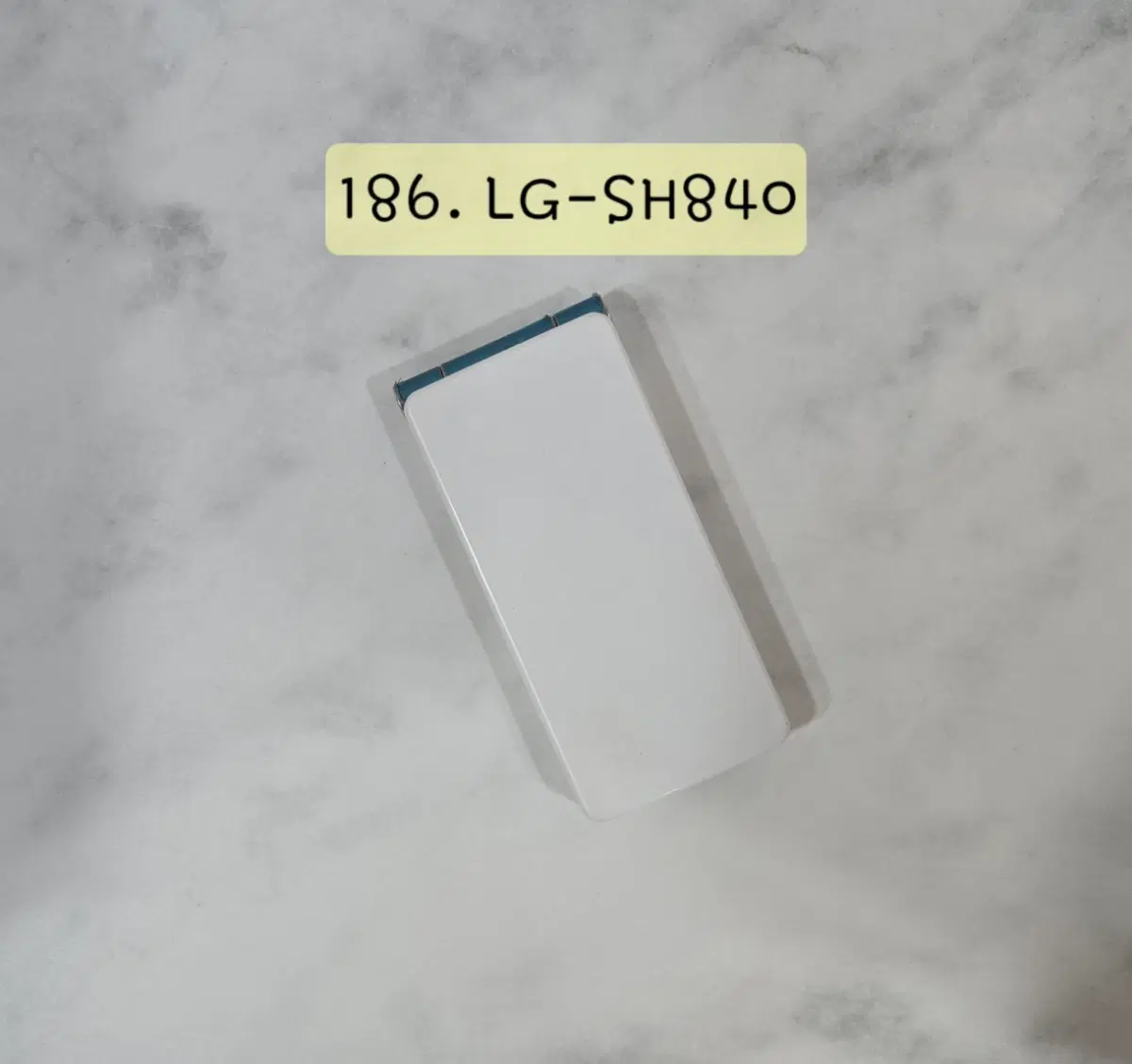 LG-SH840 ( 와인샤베트폰 )